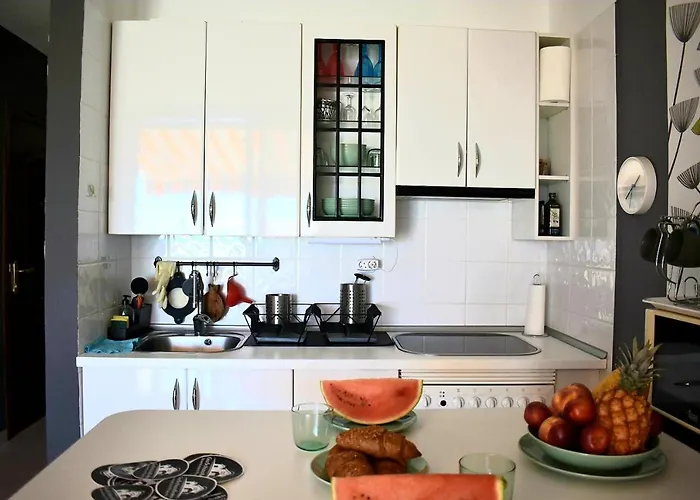 Apartment Charming Sunset View Heater Pool